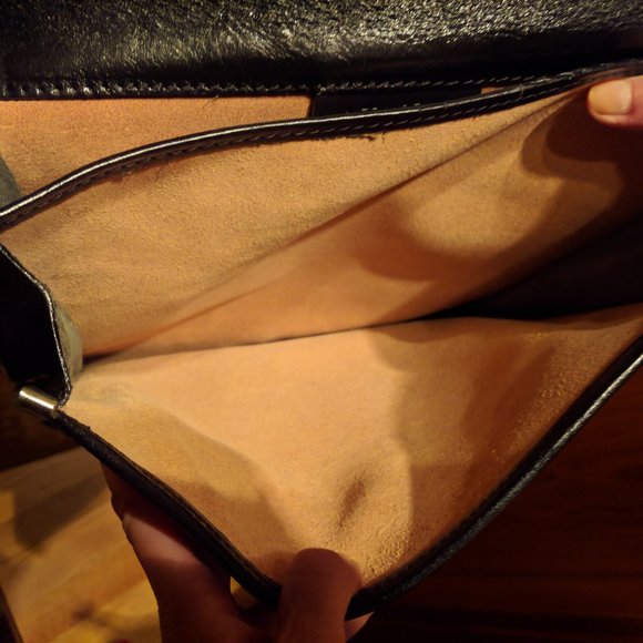 Italian Leather Shoulder Bag Unisex Brand New - Picture 9 of 12